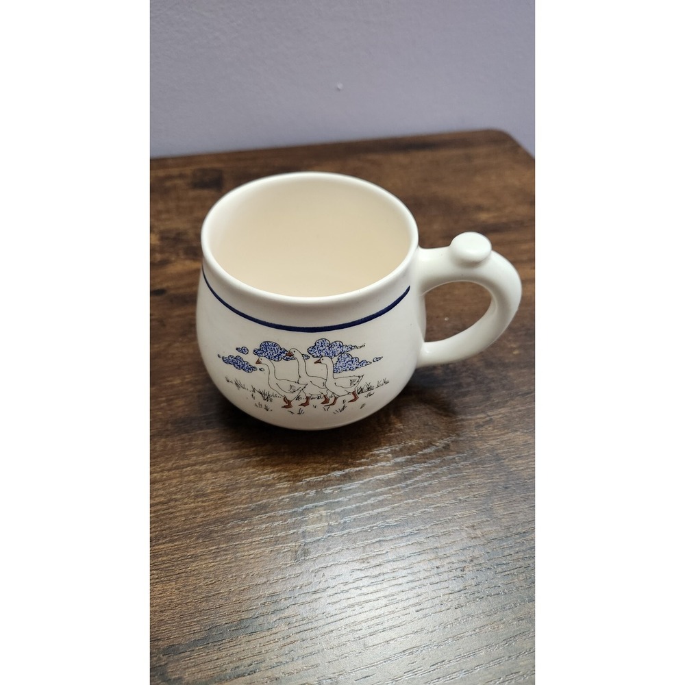 Pottery by Levine California Geese Mug Cup w Tea Bag Pocket